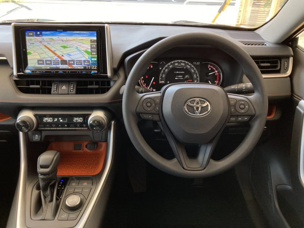 RAV4 実車写真7