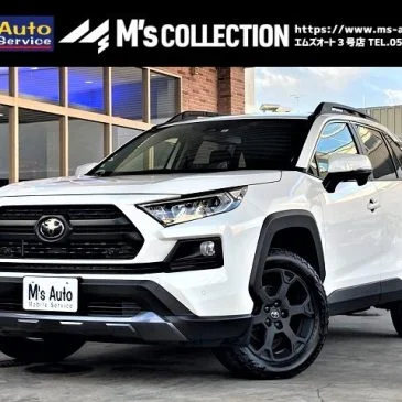 RAV4アドベンチャーオフロードパッケージが入庫！