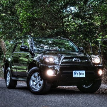 インテリアもブラックに統一！限定モデルのサーフが入庫！