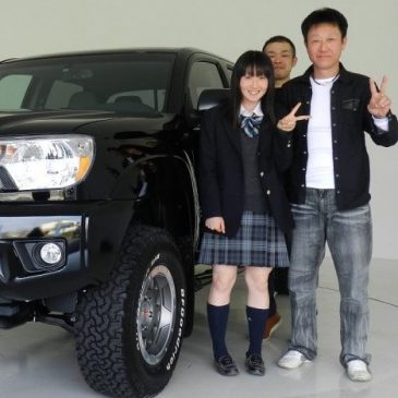 マフラーに一目惚れ！US TOYOTA TACOMA