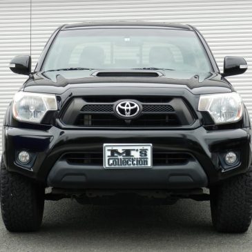 足元がカスタムされたUS TOYOTA TACOMA★