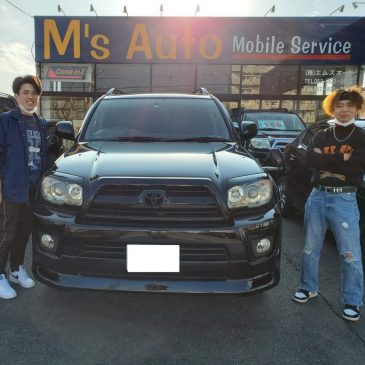 初めて愛車はハイラックスサーフを選択♪