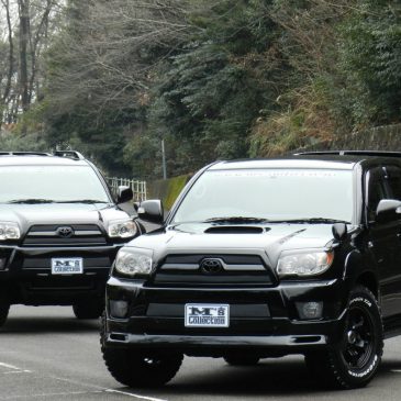 フルスポイラー仕様のカスタムハイラックスサーフ！