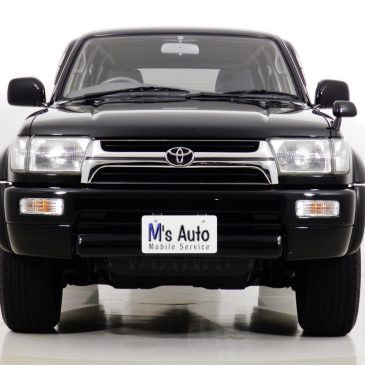 四角いフォルムのSUV！ハイラックスサーフ185