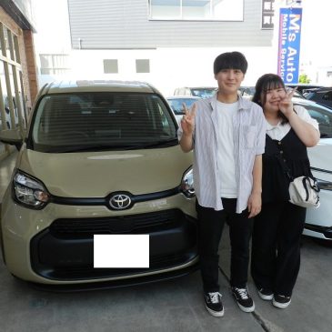 シエンタ ベージュ色 大人気のカラー ご納車しました🧸