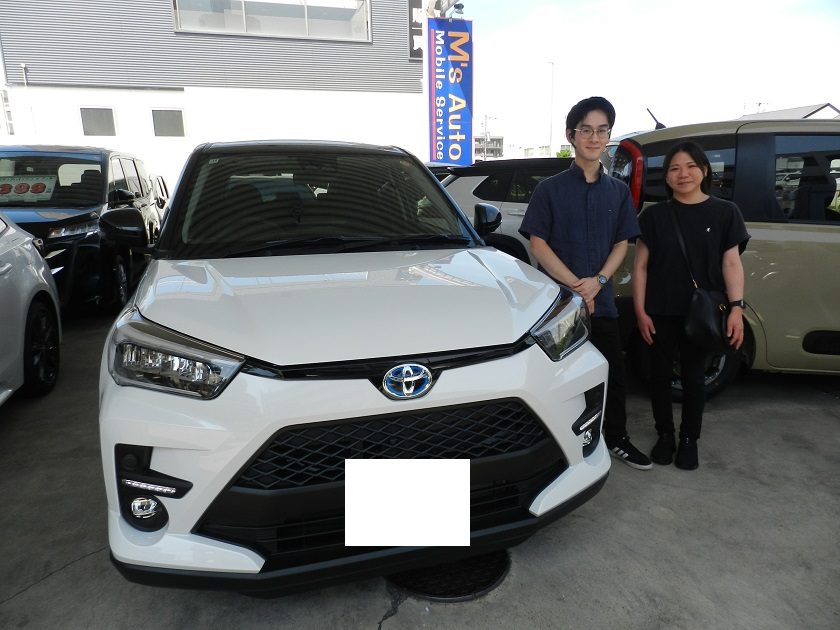 トヨタ ライズ ハイブリッドZ ツートンカラー納車!新古車・実車あり