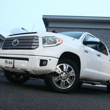 USトヨタ タンドラ 2014年式 CrewMax Platinum 4×4 入庫