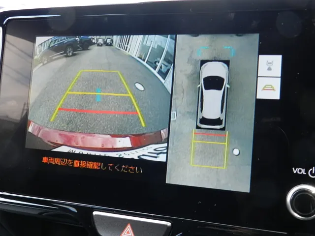 トヨタ ヤリス 2026年式 パノラミックビューモニター表示