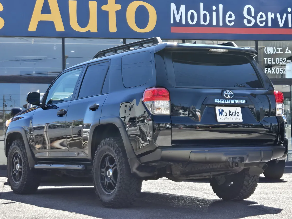 USトヨタ 4RUNNER 2012年式 リアエクステリア斜め後ろ ブラック