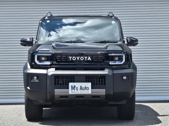 トヨタ ランドクルーザーFJ 2026年式 VX 4WD 未使用車 アティチュードブラックマイカ フロントエクステリア正面
