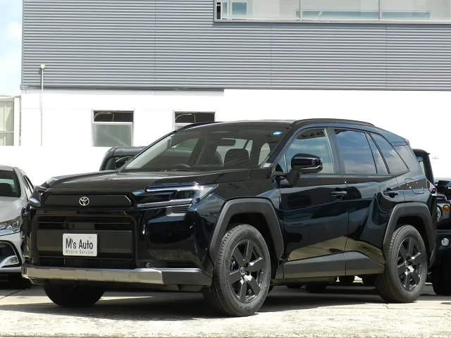 新型RAV4 アドベンチャー ハイブリッドE-Four入庫したてほやほやブログ第三弾 内装!