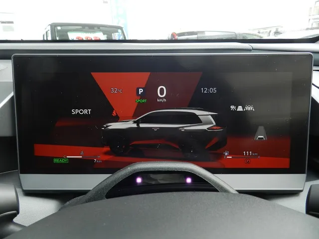 新型RAV4 2026年式 フルデジタルメーターまわり