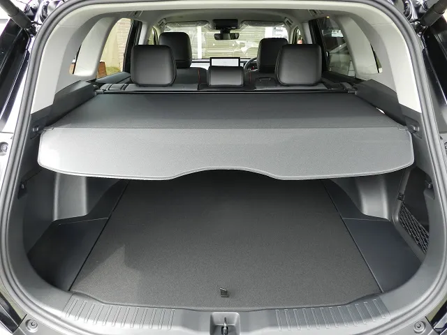 新型RAV4 2026年式 トランクルーム