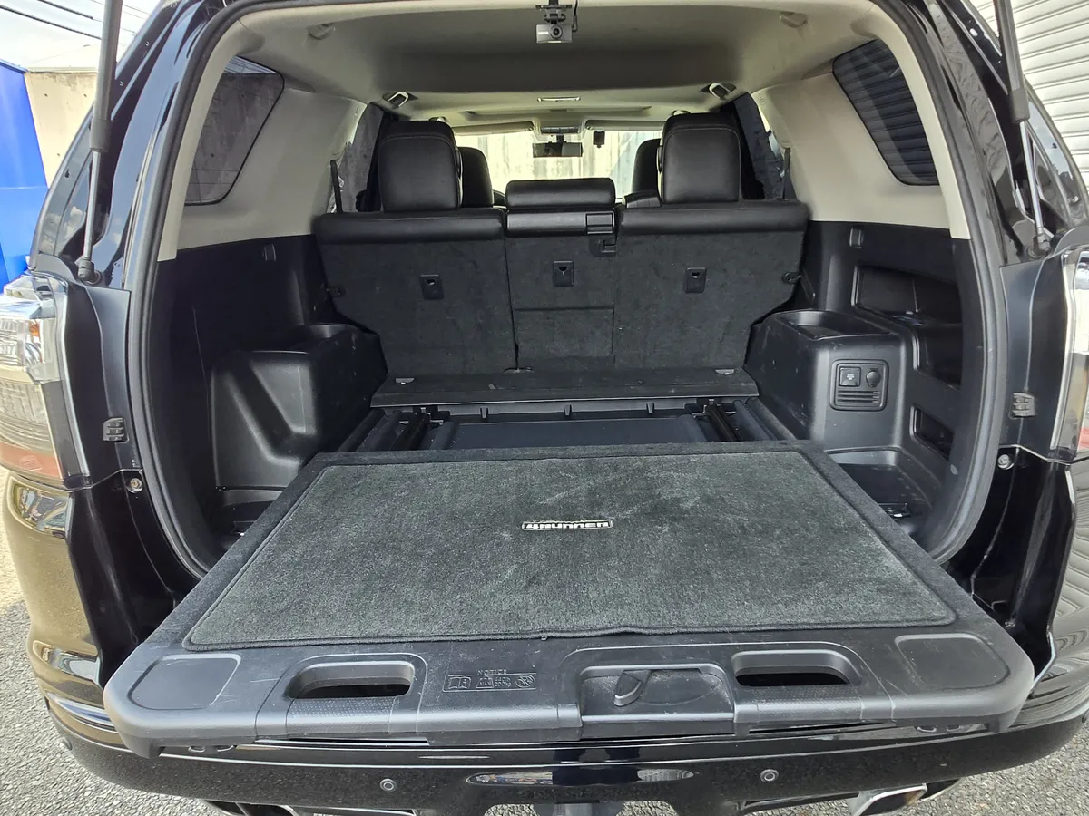 USトヨタ 4RUNNER 2014年式 リアスライディングカーゴデッキ