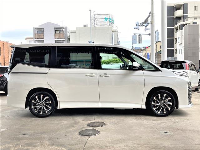 トヨタ ヴォクシー S-Z 7人乗り 2026年式 写真7