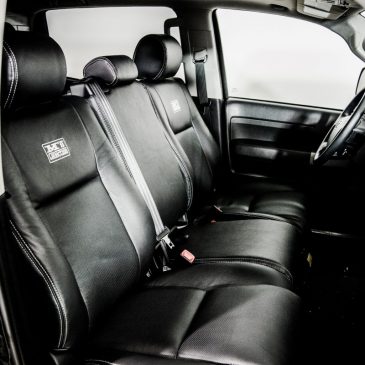 逆輸入車！USトヨタのSUVインテリアカスタム☆