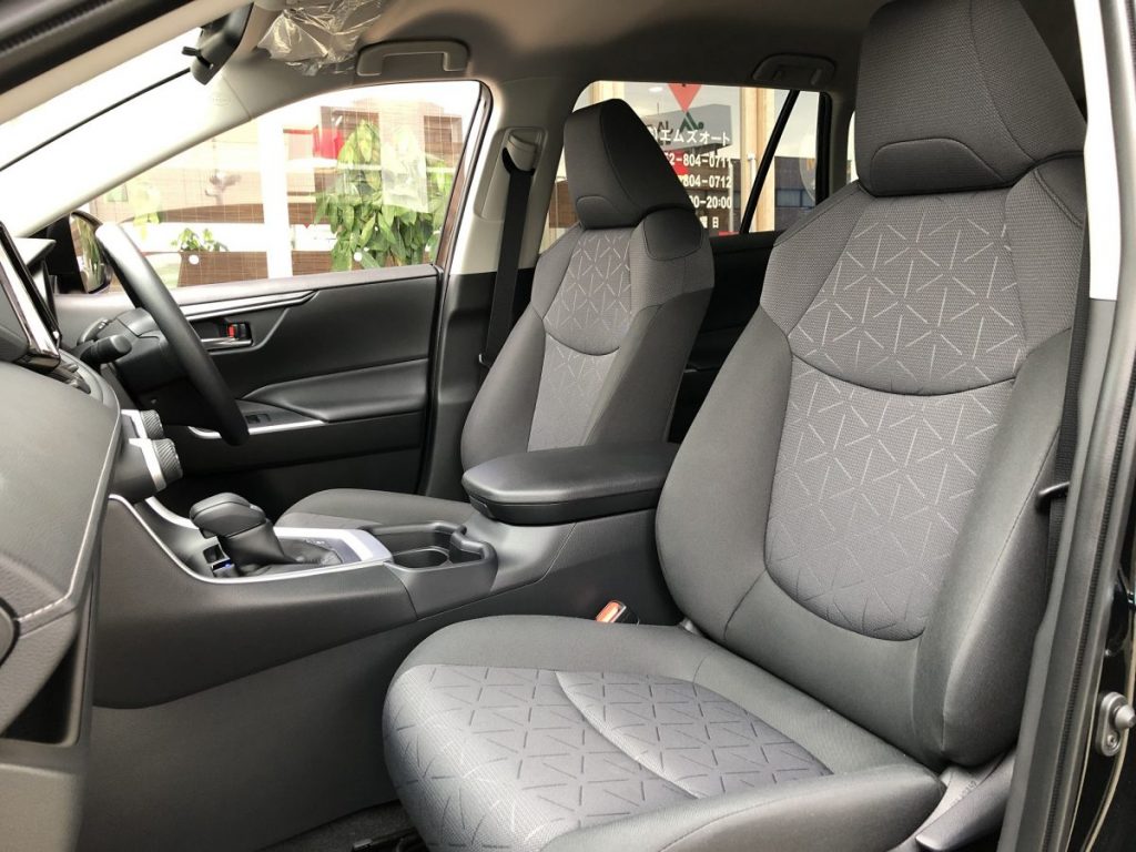 RAV4 実車写真7