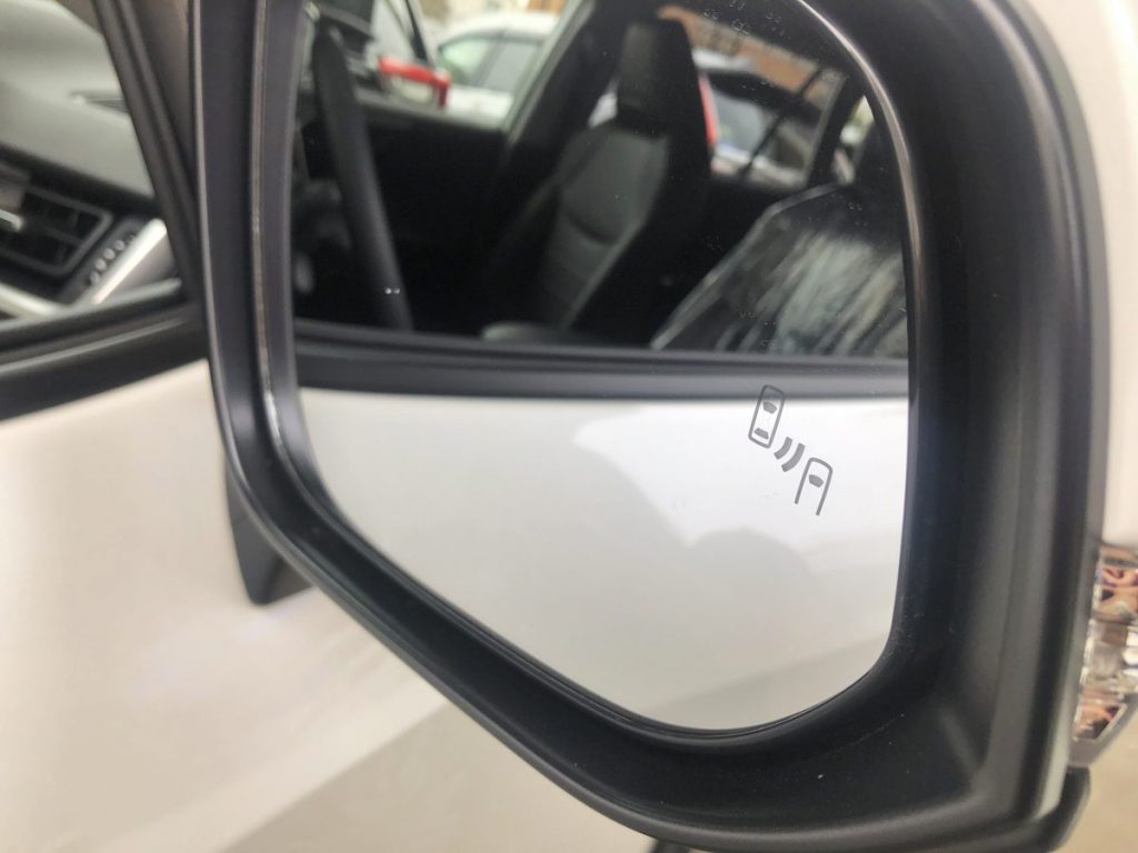 RAV4 実車写真7