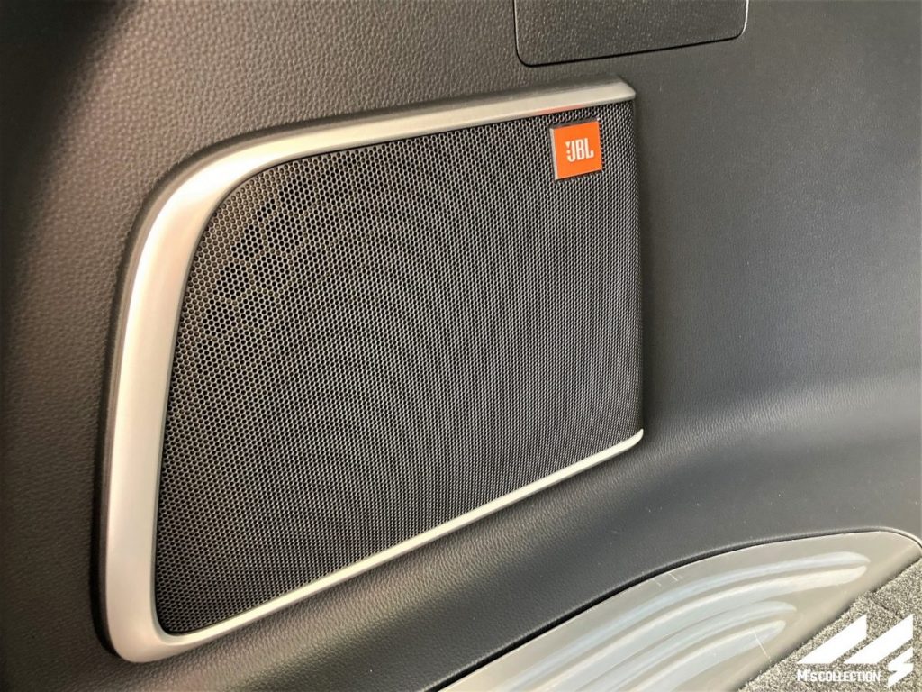 ハリアー 実車写真7