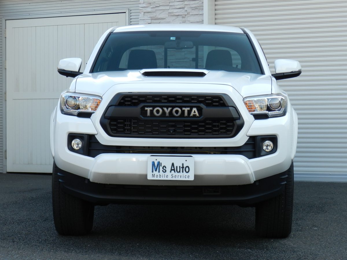 タコマ TRD Proグリル(TOYOTAグリル)(エムズオート)