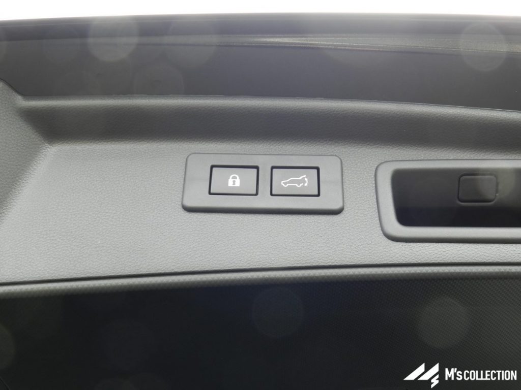 スバル フォレスター 実車写真7