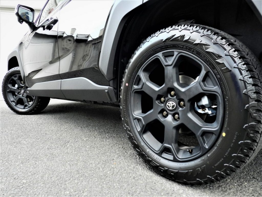 RAV4 実車写真4