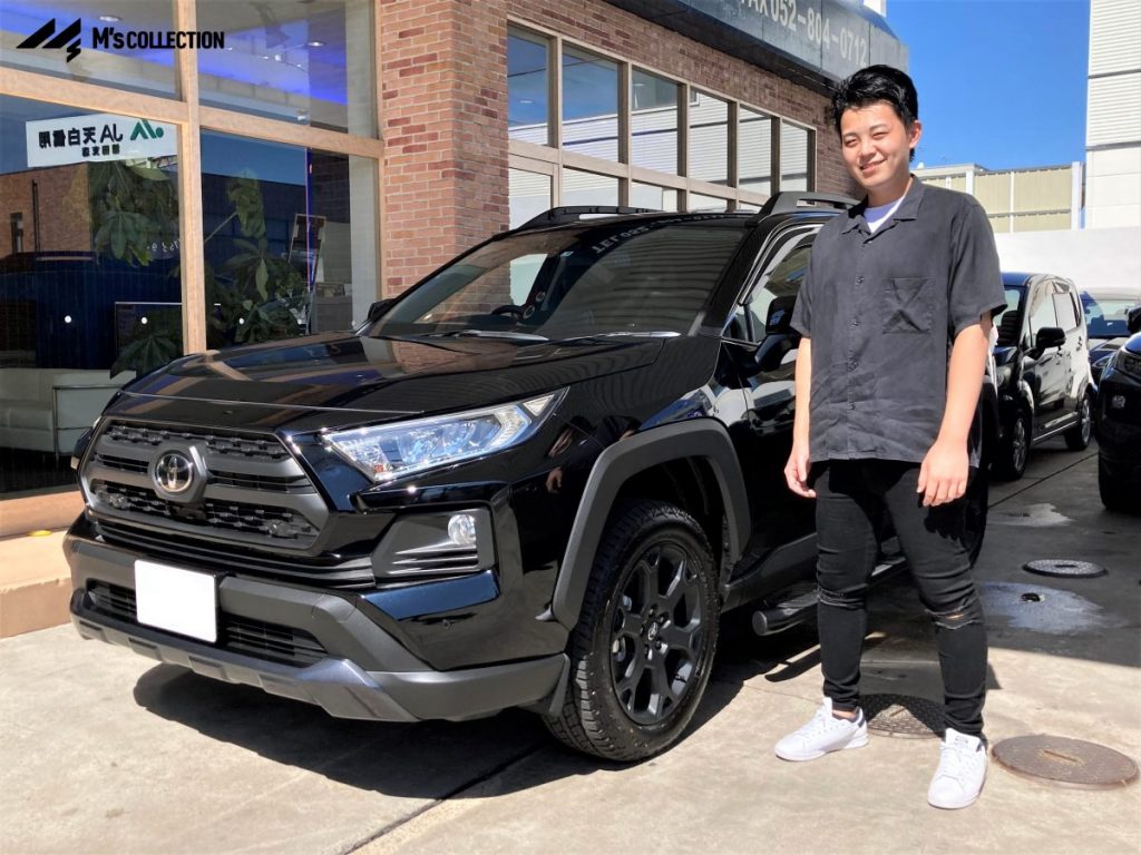RAV4 実車写真1