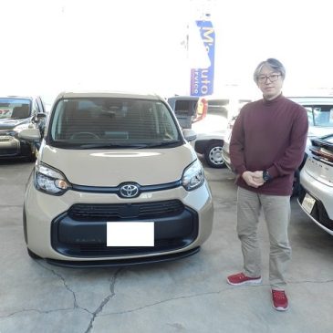 シエンタ 改良後のベージュ色 ご納車しました😄