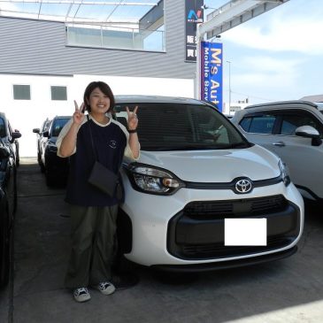 シエンタ ハイブリッド パールホワイト ご納車しました