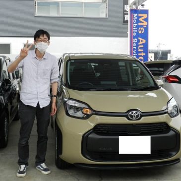 シエンタ ハイブリッド ベージュ色ご納車しました