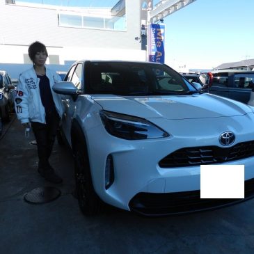 ヤリスクロス ハイブリッドZグレード パールカラーご納車ブログ♡