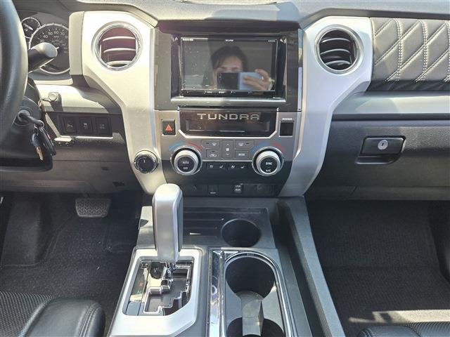 US TOYOTA TUNDRA Crew Max Platinum 4X4 2014年式 写真26