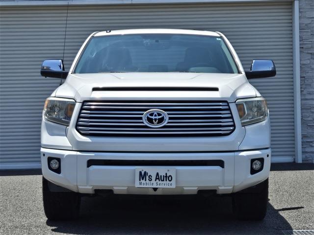 US TOYOTA TUNDRA Crew Max Platinum 4X4 2014年式 写真3