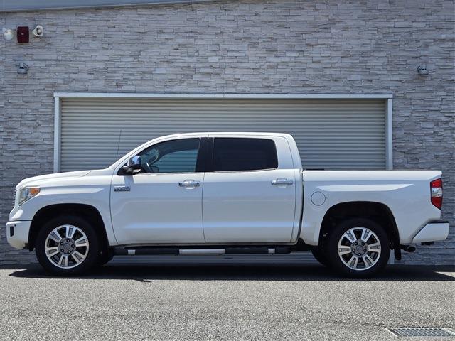US TOYOTA TUNDRA Crew Max Platinum 4X4 2014年式 写真4