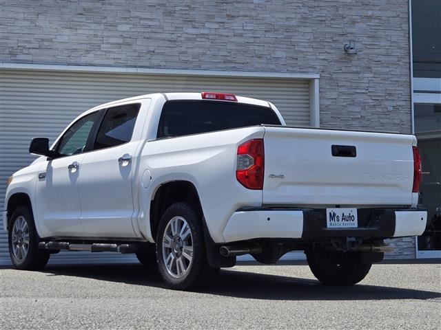US TOYOTA TUNDRA Crew Max Platinum 4X4 2014年式 写真6