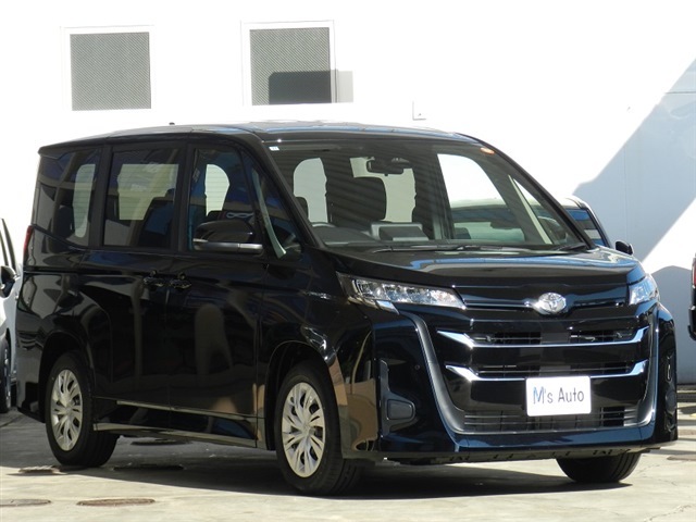 トヨタ ノア ハイブリッド X 8人乗り 2025年式 写真2