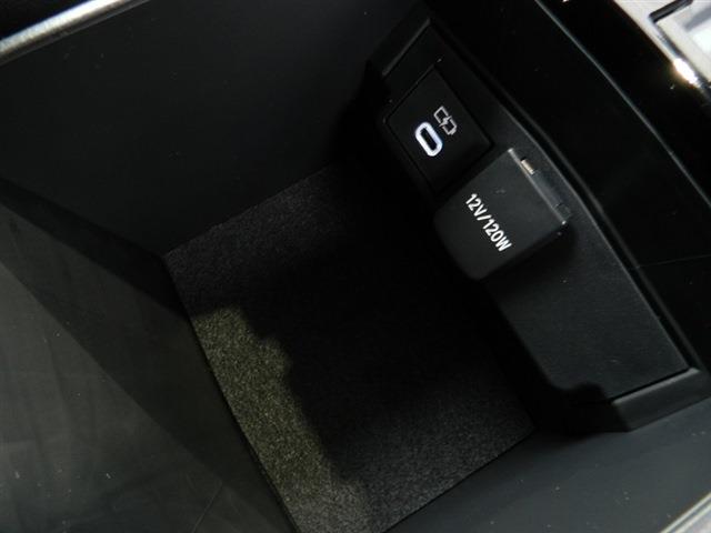 トヨタ カローラツーリング (25.5改) ハイブリッド WxB 2WD 2026年式 写真31