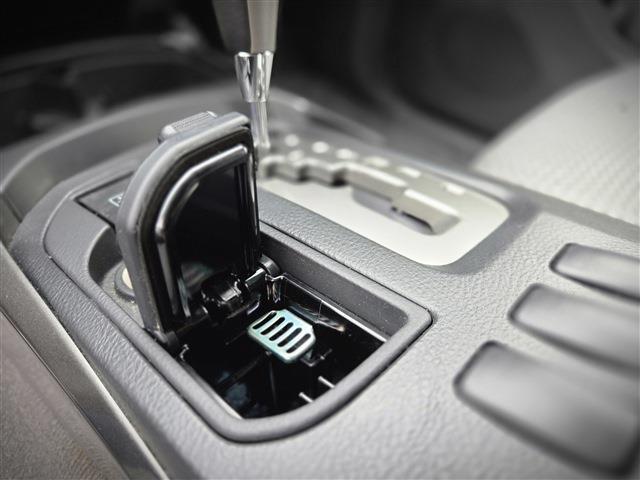 トヨタ ハイラックスサーフ SSR-X LTD 4WD サンルーフ 2009年式 写真23