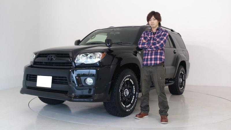 エムズオートでご納車したハイラックスサーフ215系 BLACK KNIGHT 2006年式 ブラック 5