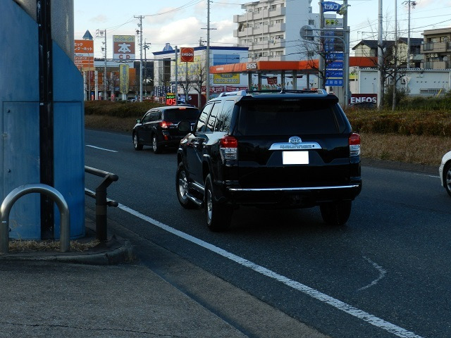 エムズオートでご納車したUS TOYOTA 4RUNNER SR5 2011年式 ブラック 5