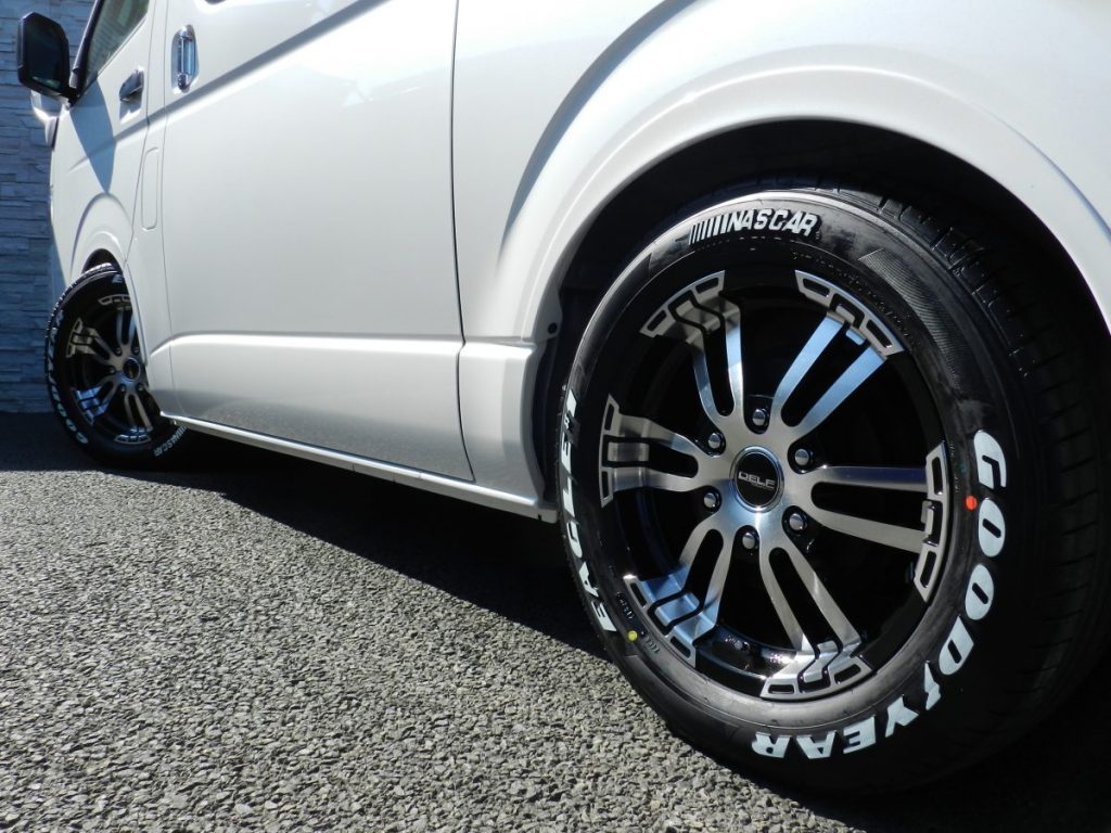 ハイエース 実車写真5
