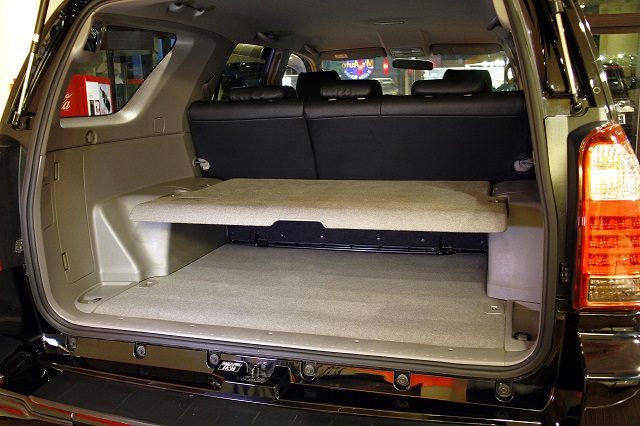 ハイラックスサーフ 215系 実車写真7