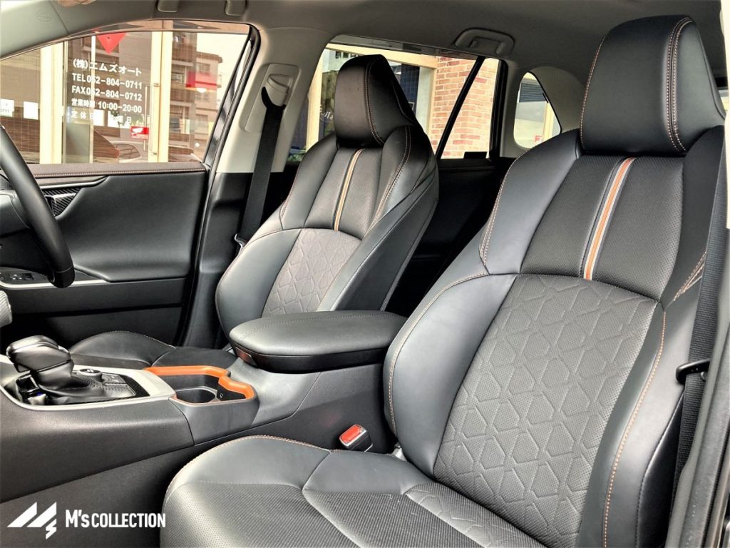 RAV4 実車写真6