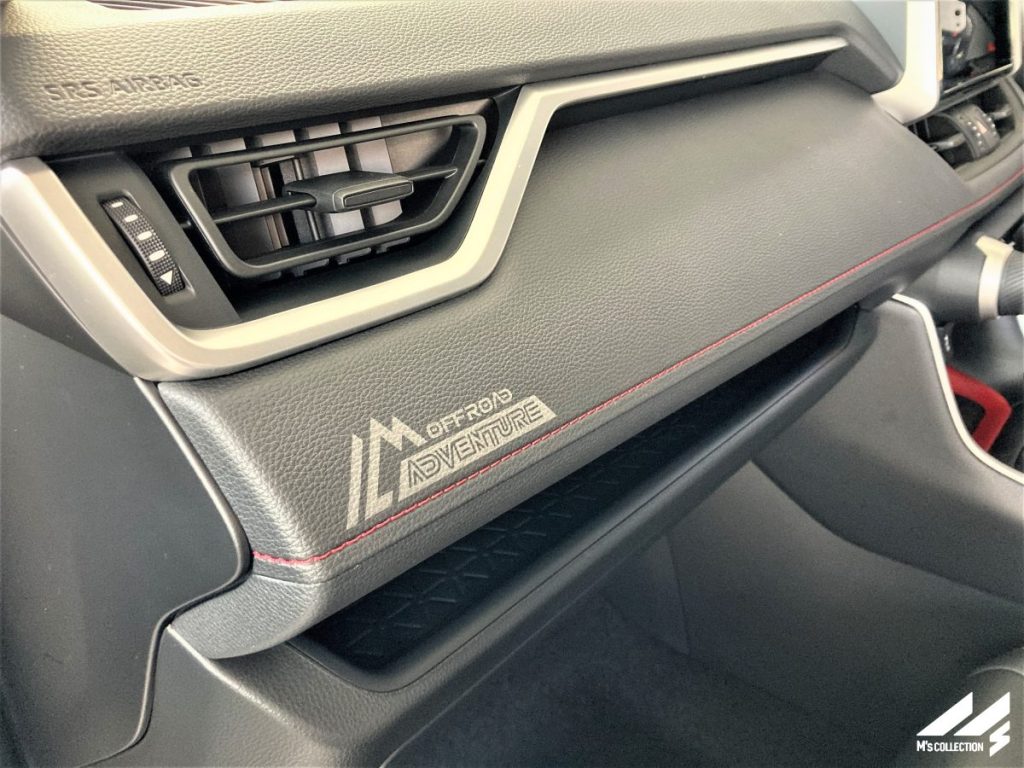 RAV4 実車写真7
