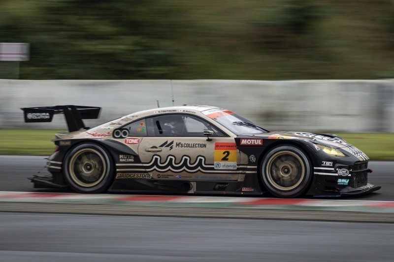muta Racing INGING GR86-GT 2号車の高速走行を捉えたサイドビュー