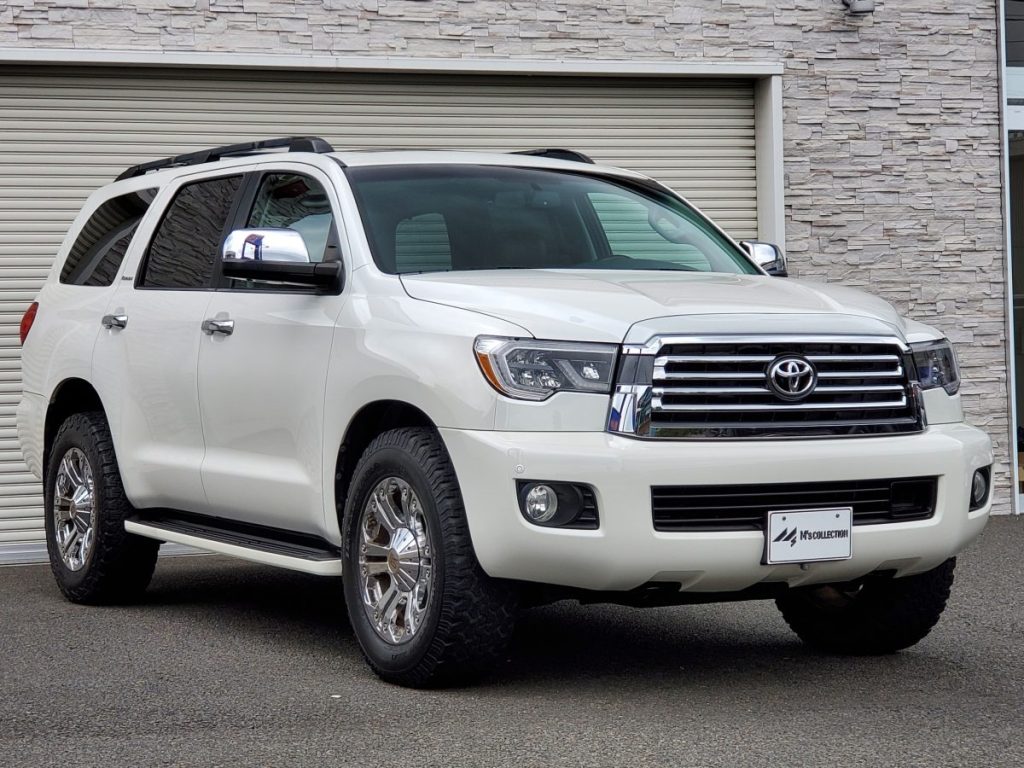 USトヨタ セコイア Platinum 4X4 白色ボディ サイド外観