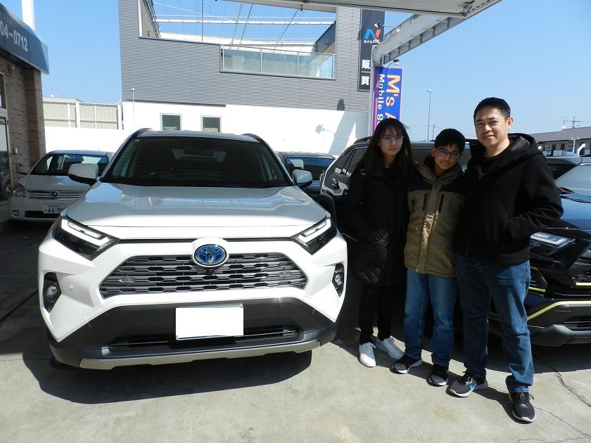 RAV4 実車写真1