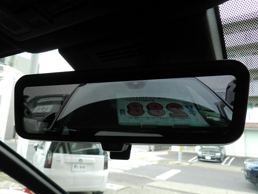 ノア S-Z デジタルインナーミラー表示