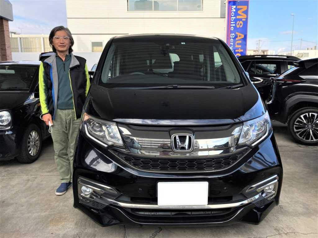ステップワゴン 実車写真1